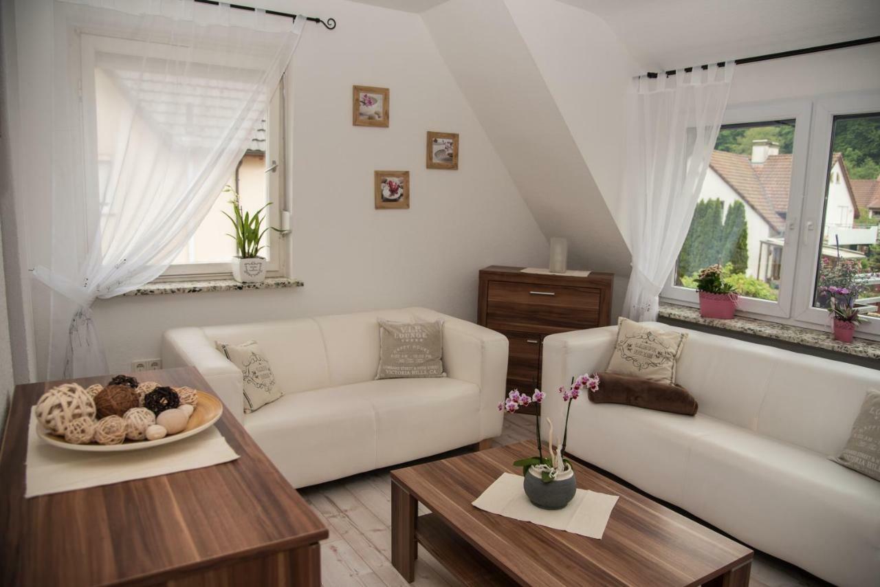 Ferienwohnung "Hirsch Huesli" Schopfheim Esterno foto